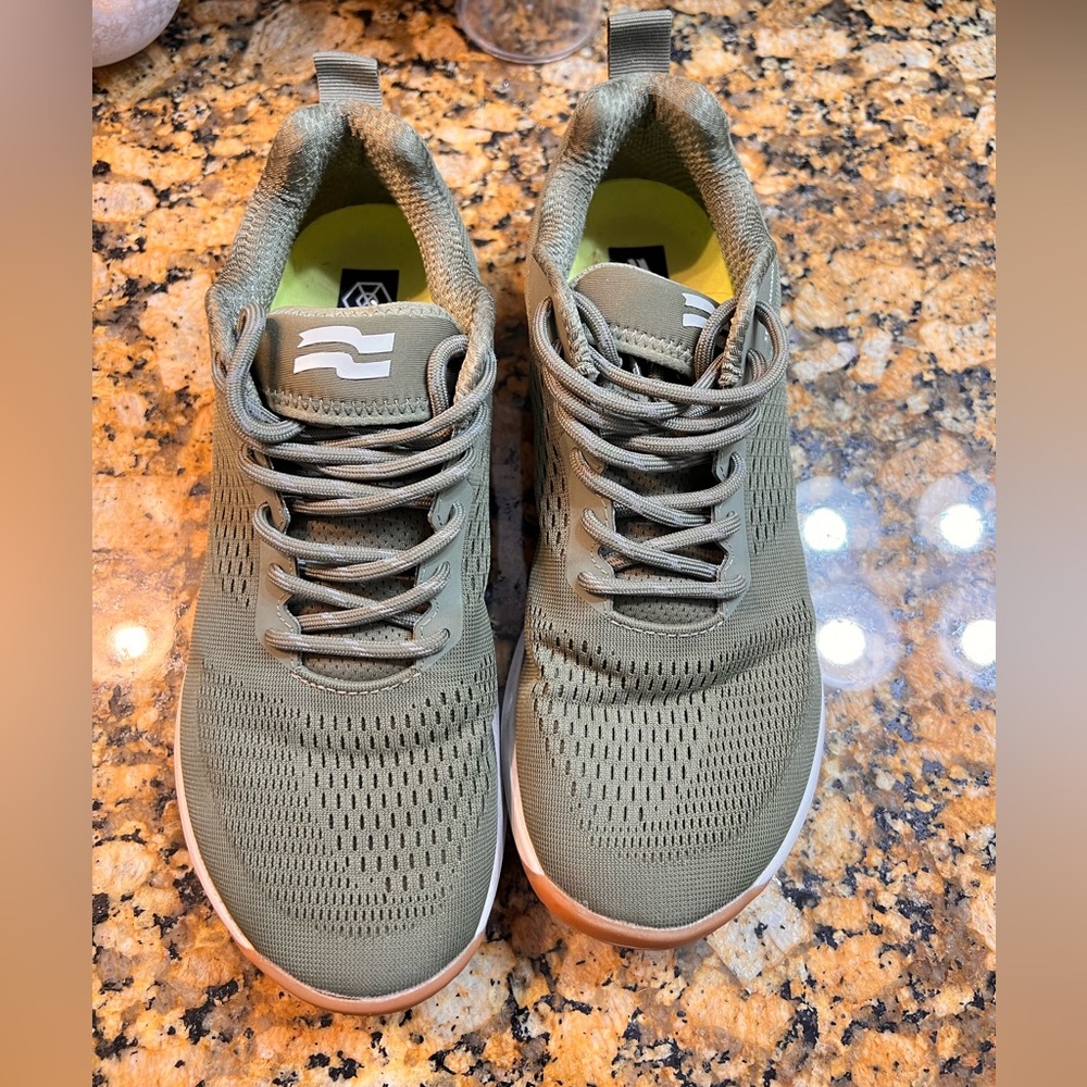 Army Green Strike Movement Haze Trainer